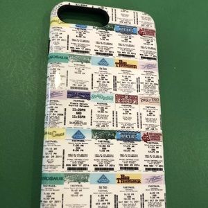 iPhone 8 Plus case Disney